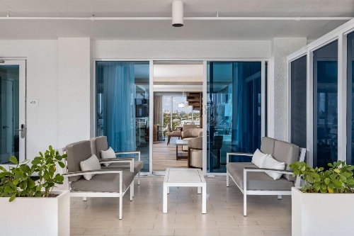 Conrad By Hilton Fort Lauderdale Beach image 3